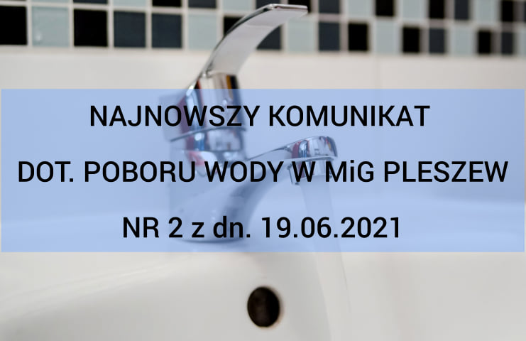 treśc komunikau na tl e kranu z lejącą się wodą